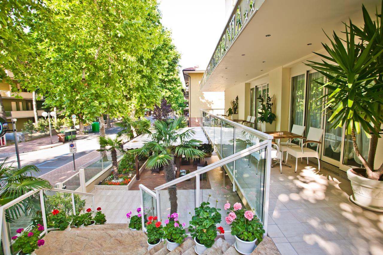 California Pastry Hotel Cervia Exterior foto