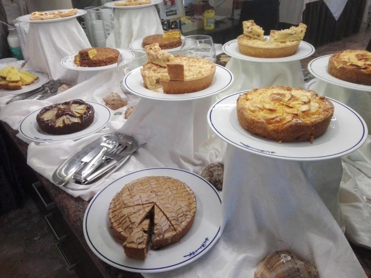 California Pastry Hotel Cervia Exterior foto